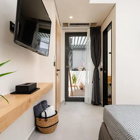 Hotel Legato *