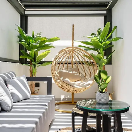 Hotel Legato