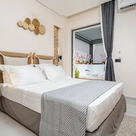 Hotel Legato Naxos City